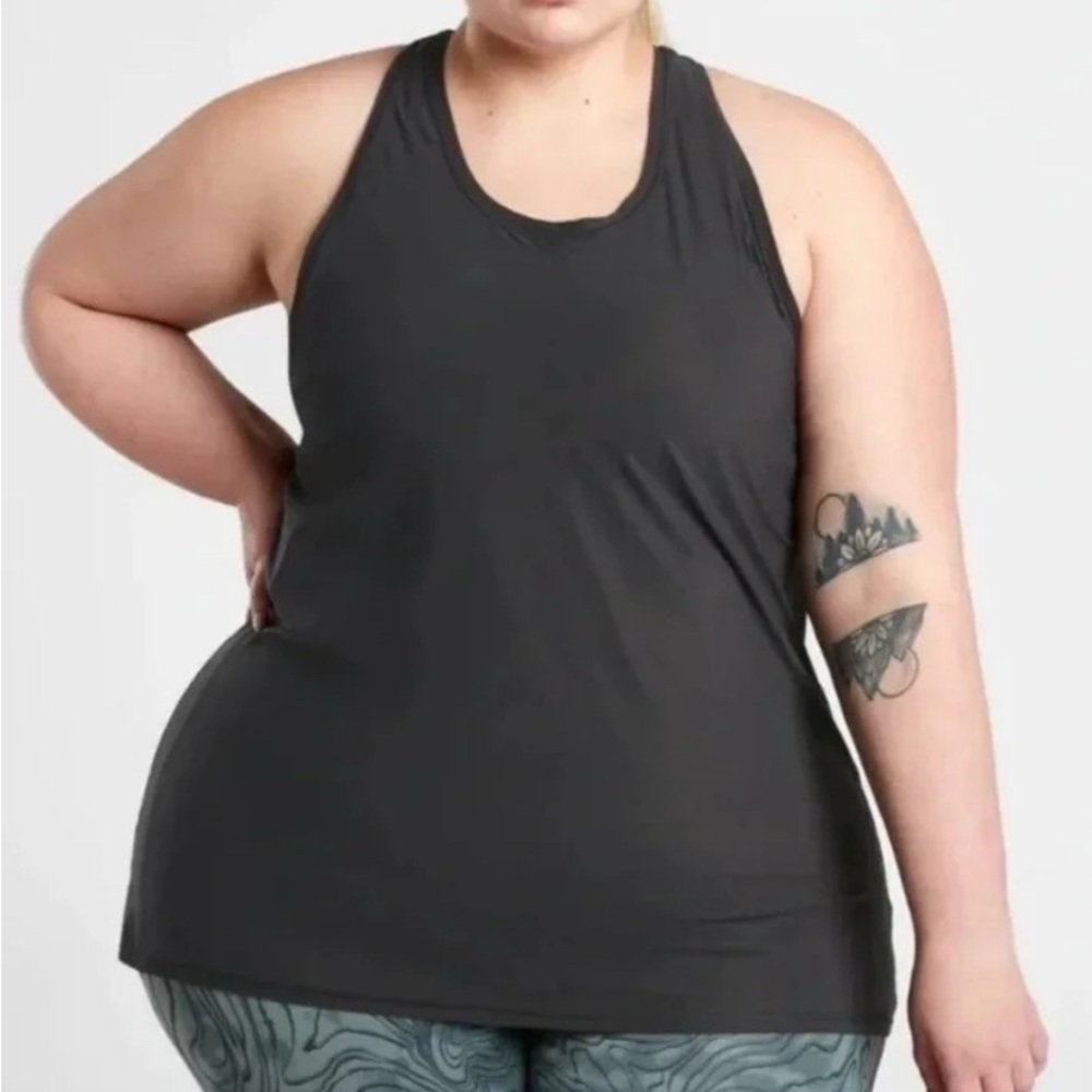 Athleta Ultimate Tank 
Black Size 1X NWT New